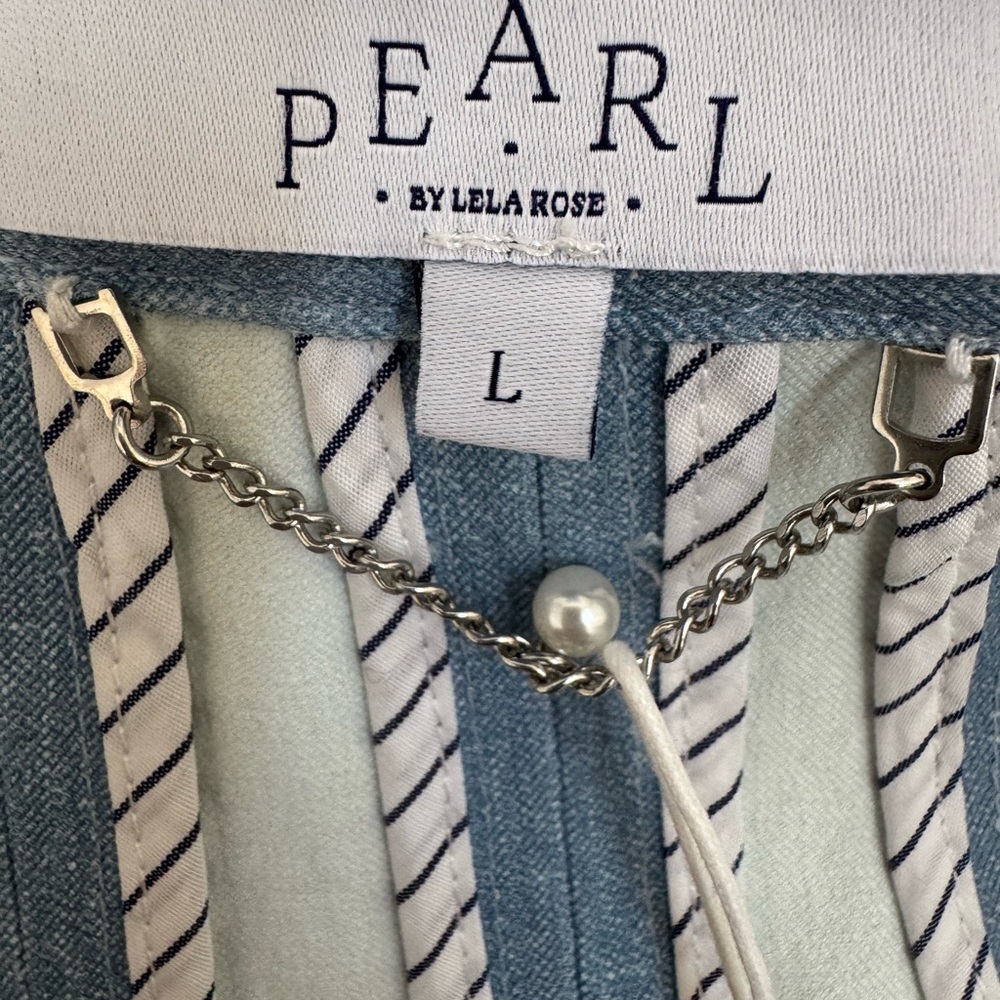 Pearl by Leila Rose Women's Blue Denim Jacket - Picture 4 of 14
